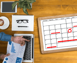 Processamento Salarial de Férias, Feriados e Faltas